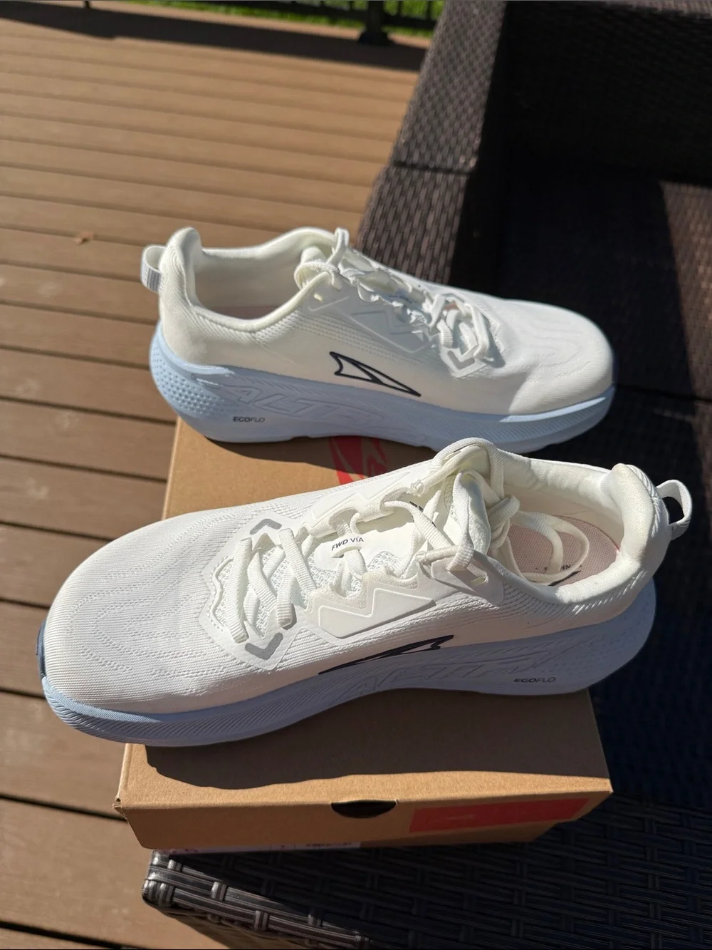 Altra FWD VIA Women's Size 9.5 Running Shoes Sneakers New